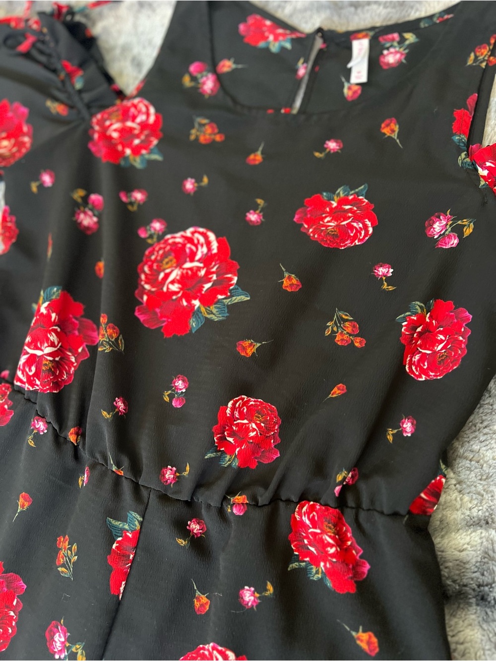 Xhilaration Black Floral Cold-Shoulder Jumpsuit with Red Rose Print - Picture 3 of 4